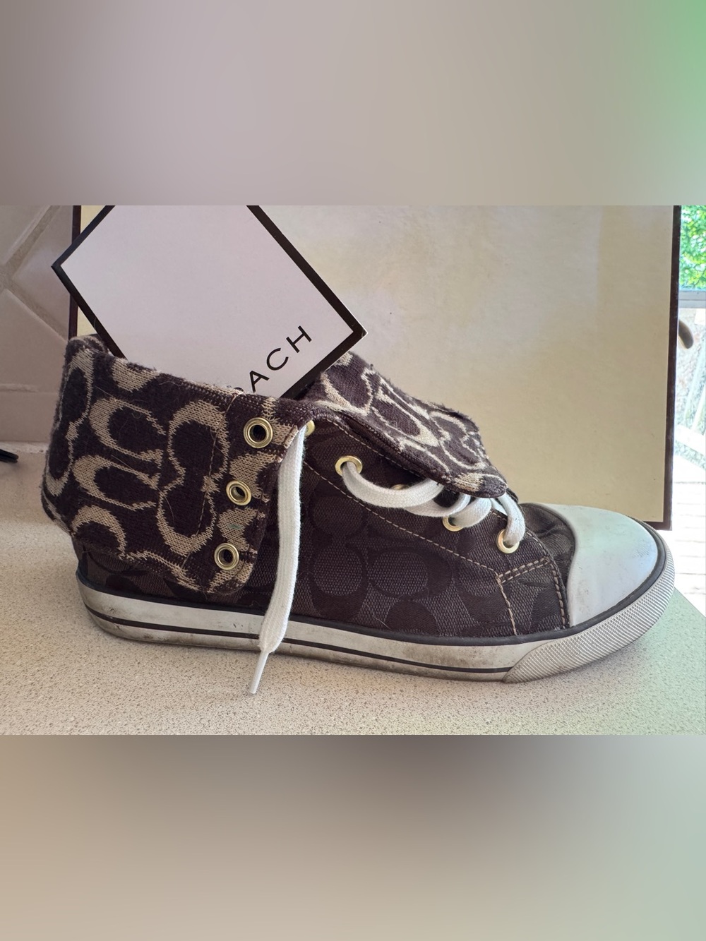 Coach Hightop Sneakers, size 9
